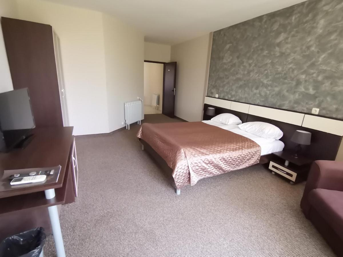 Park Hotel Arbanassi Eksteriør billede